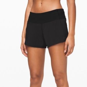 Lululemon run times short